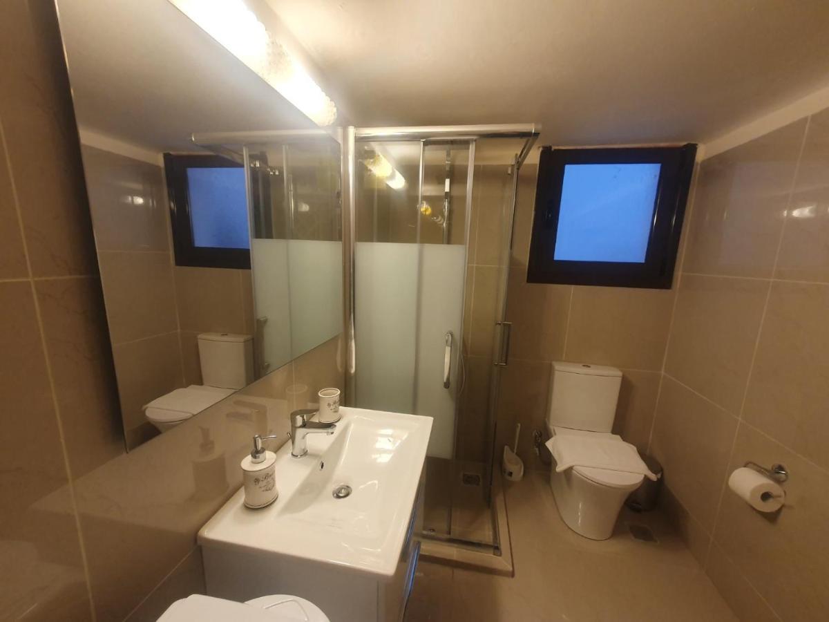Apartment John's Athenian Beauty 45m2 , Metro 7'